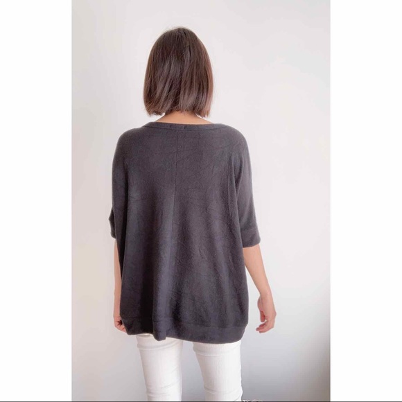 Super Comfy Dolman V neck Oversized top - Picture 6 of 8